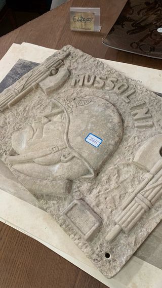 Bassorilievo in pietra primi anni 40/45