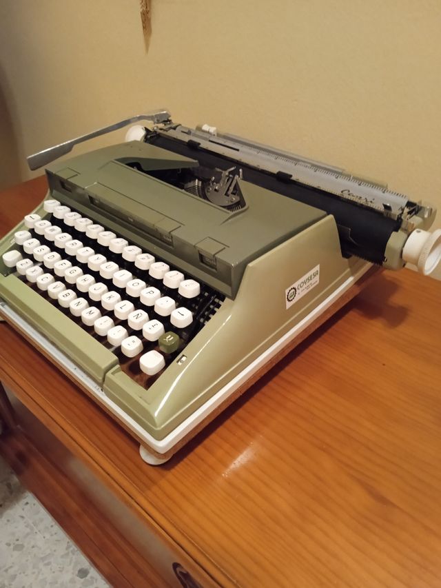 Máquina de escribir Capri