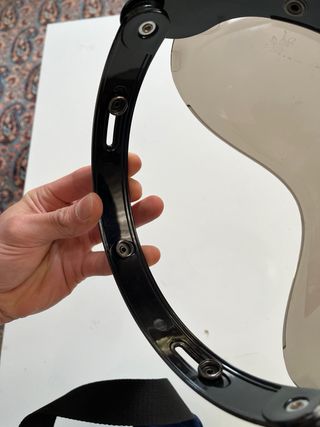 Visiera con bottoni casco