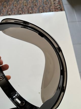 Visiera con bottoni casco