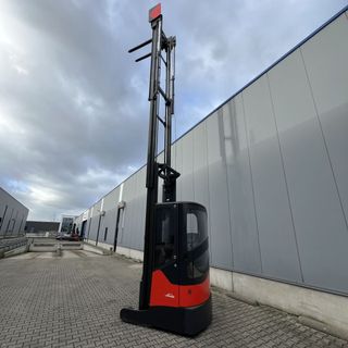 CARRETILLA RETRACTIL PARA CAMARA FRIGORIFICA