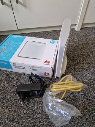 Router 4G Sim Huawei CPE