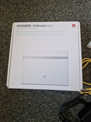 Router 4g Huawei B525s - 23a