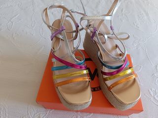 Cuñas yute colores metalizados 
