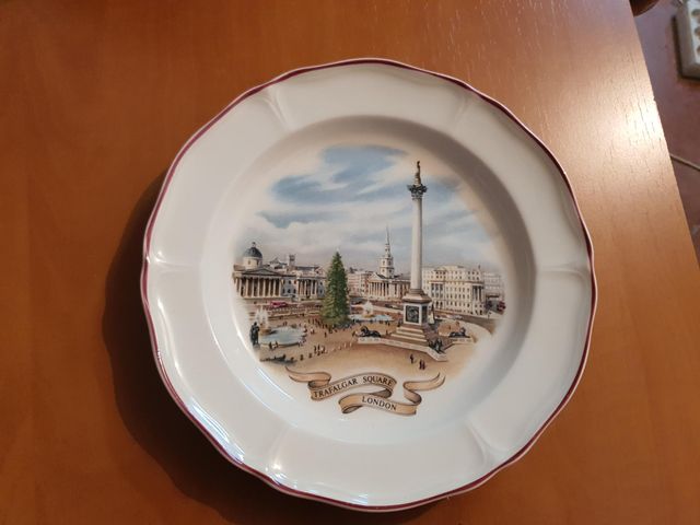 PLATO WEDGWOOD OF ETRURIA