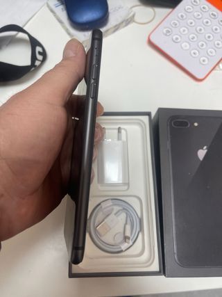 Se vende iphone 8 plus