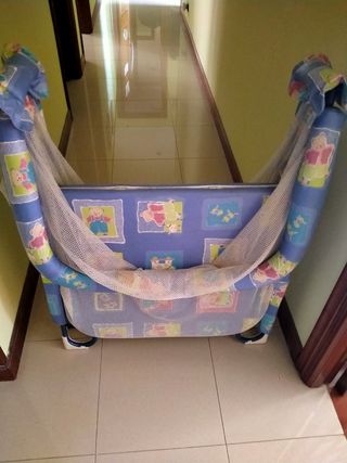 Parque infantil -cunita