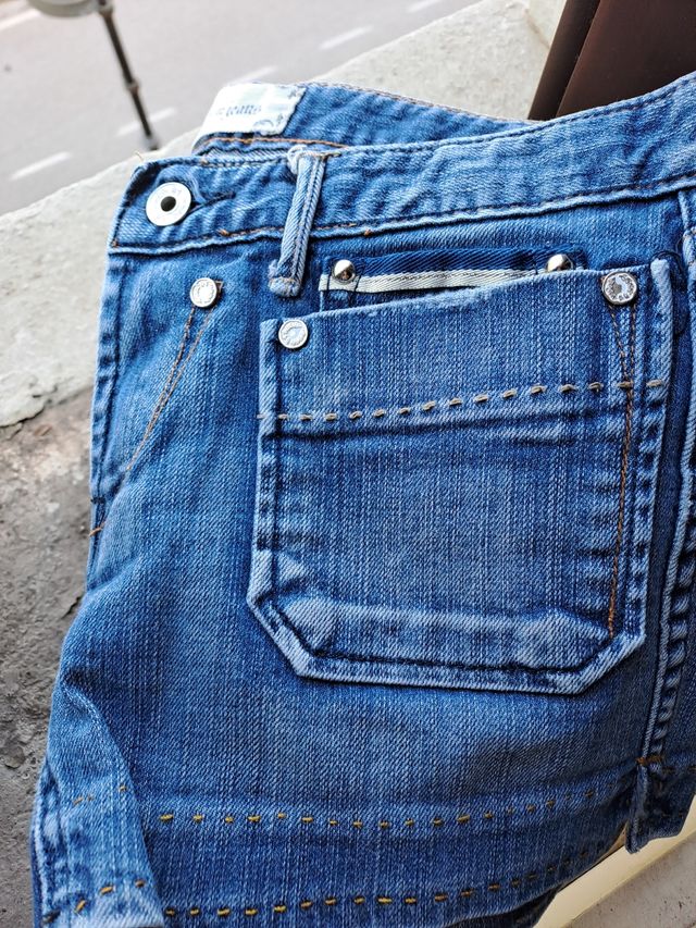 Pantaloncini corti in jeans