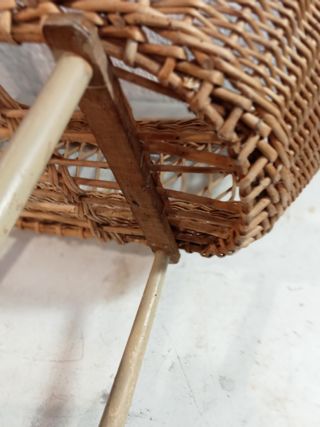 MUY ANTIGUO CARRITO BEBE MIMBRE B E