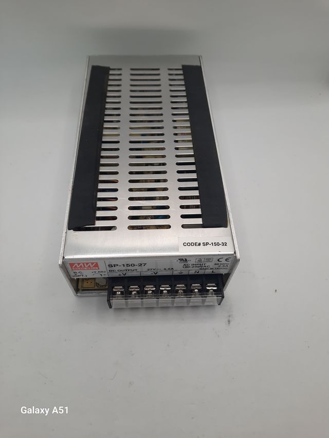 Fuente de alimentación Mean Well.