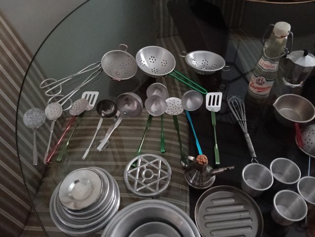 Cacharritos juguete muy antiguos.