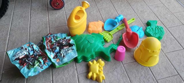 Lotto giochi da spiaggia