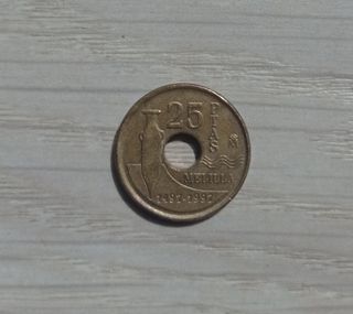 2 Monedas de 25 PESETAS año 1997 MELILLA 1497-1997