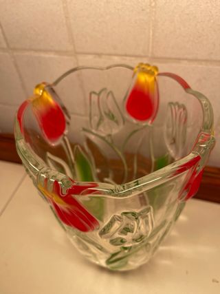 Vaso in vetro tulipani