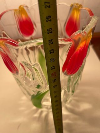 Vaso in vetro tulipani