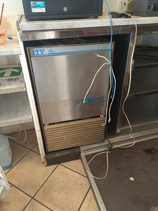 Maquina de hielo