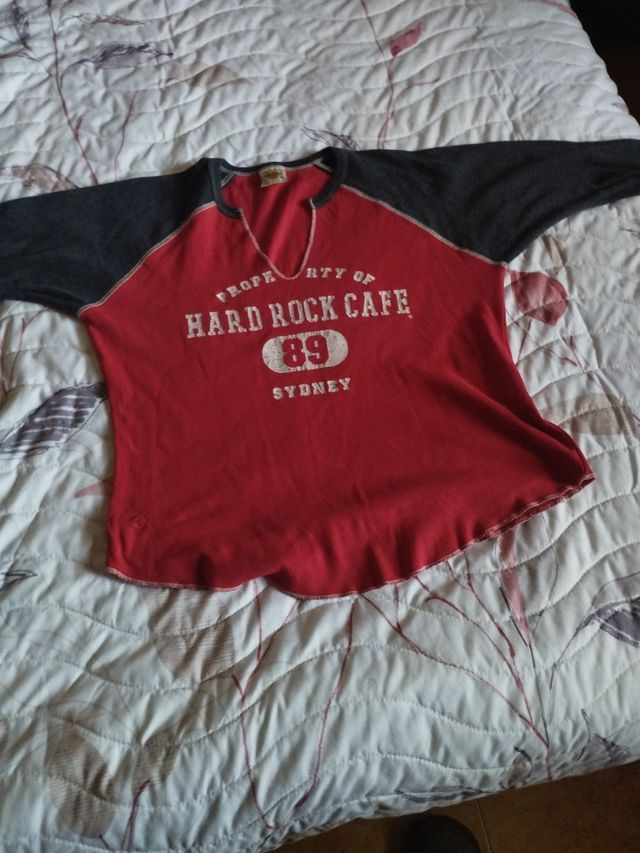 Camiseta hard rock cafe.