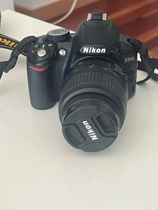 Cámara Nikon 3100