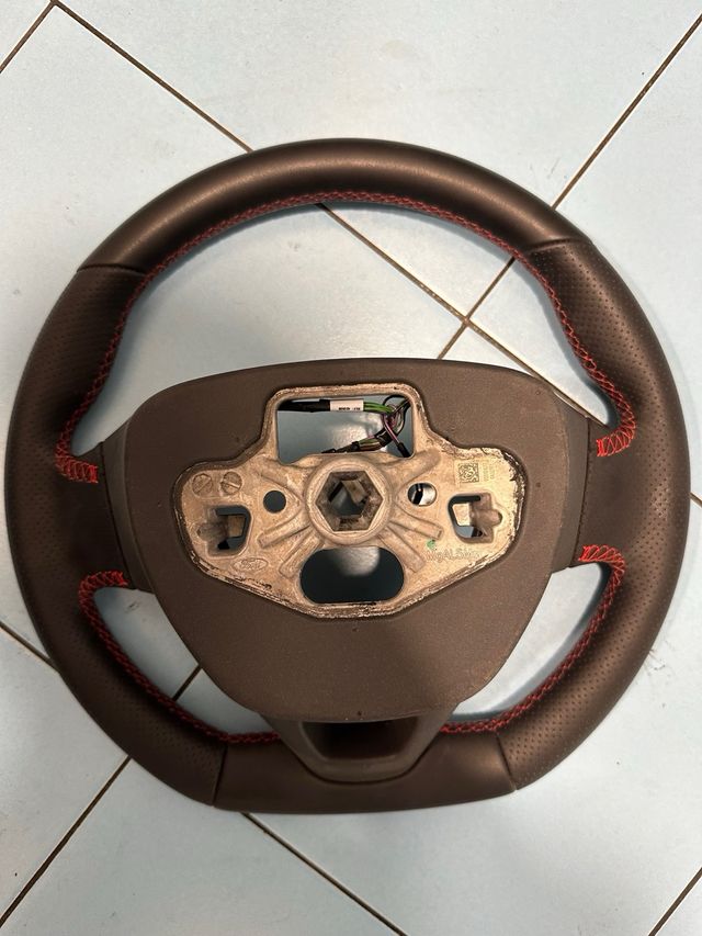 Volante Ford Kuga/Focus