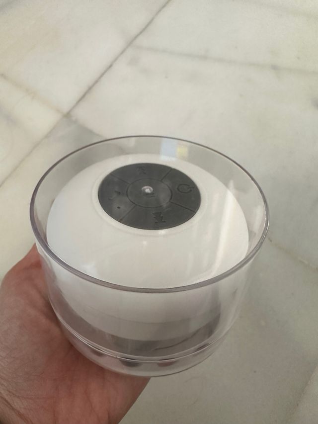 Altoparlante resistente all'acqua