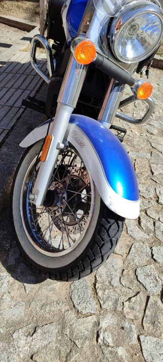 Moto Custom 125 UM renegade commando classic blue