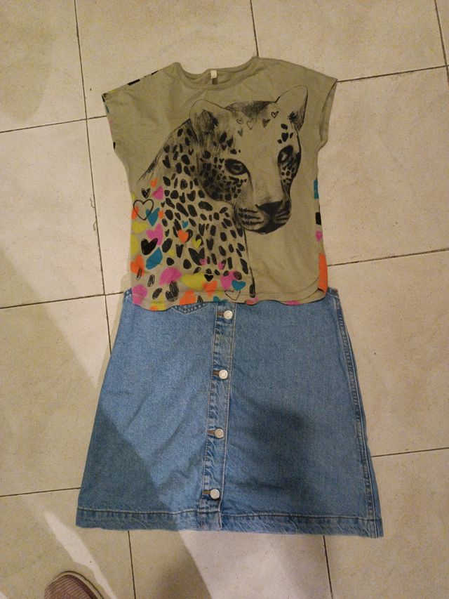 Conjunto de vestido vaquero y camiseta