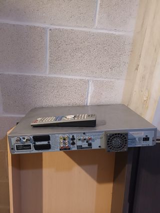 Reproductor y grabador DVD