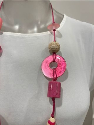 Collar rosa