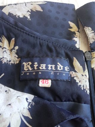 Vestido de flores de Riande