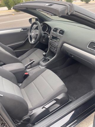 Volkswagen Golf Cabrio 2012