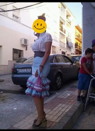 Falda y camisa