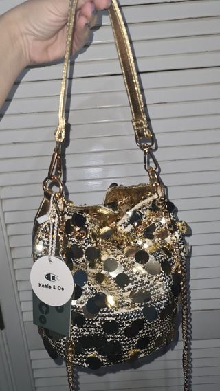 Bombonera dorada bolso nuevo