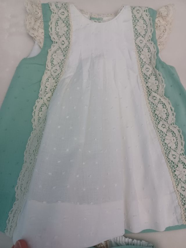Vestido de bebé