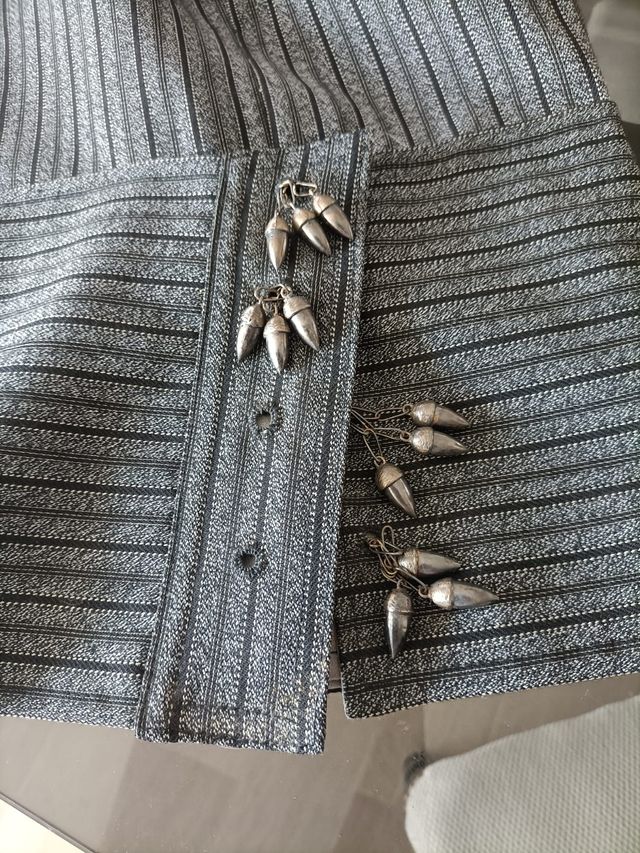 pantalón cordobes ,sin camisa