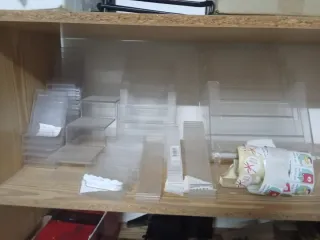 expositores y soportes metacrilato