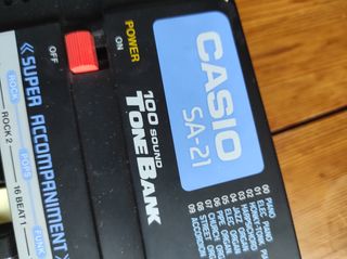 Órgano / teclado Casio SA21