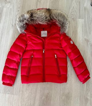 Moncler chaqueta plumas rojo. Auténtico