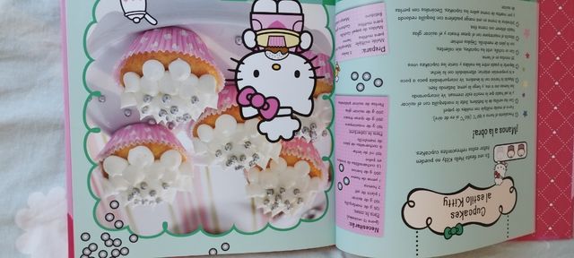 Libro niña recetas muffins kello kyty