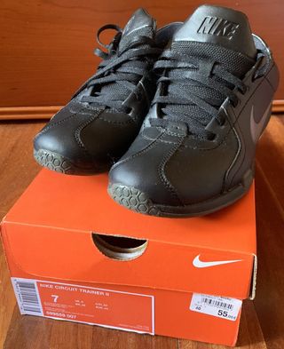 Playeros Nike circuit trainer talla 40