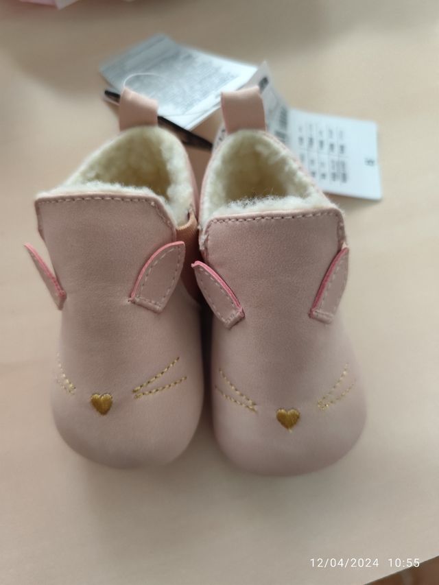 Zapatos bebe niña