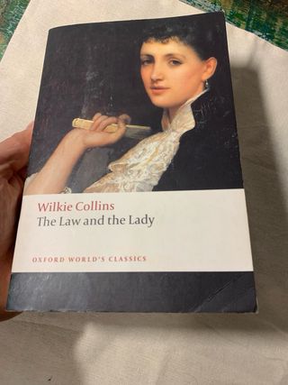 Libro en inglés: The law and the lady.