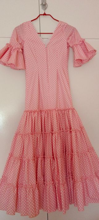 Traje de gitana niña nuevo. Regalo mantón a juego