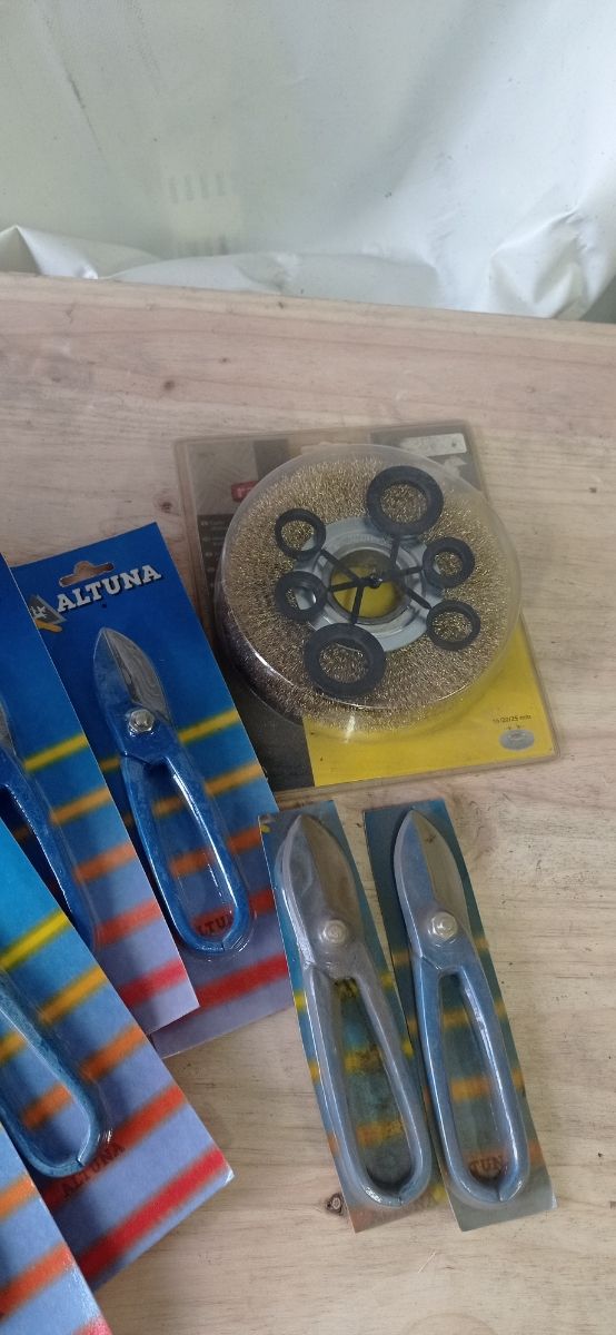 Tijeras chapa cepillo circular