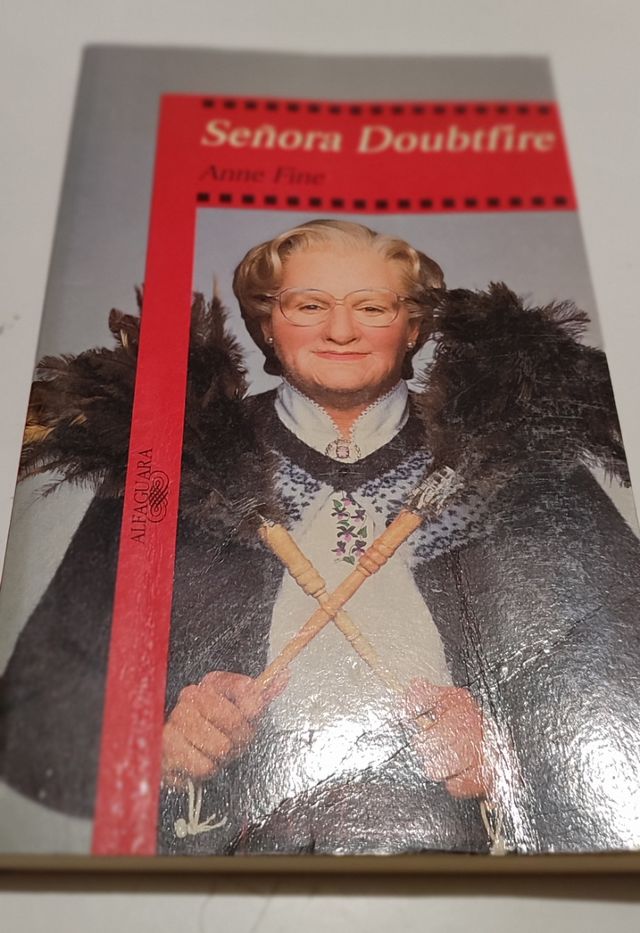 Libro "Señora doubtfire"