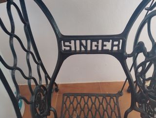 Maquina de coser antigua