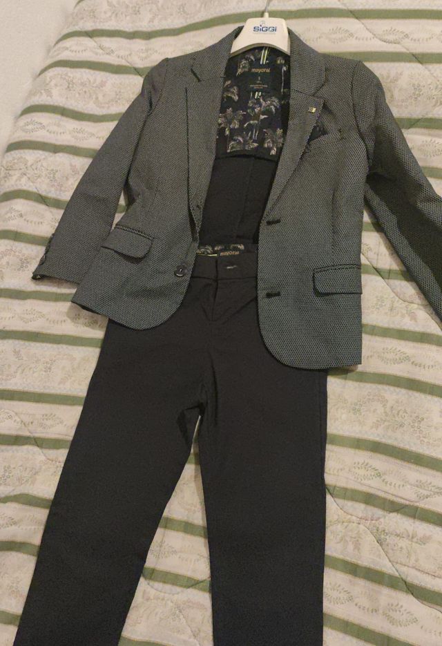 Completo elegante per bambin, da cerimonia mayoral