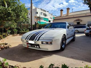 Porsche 924S Martini 944 look