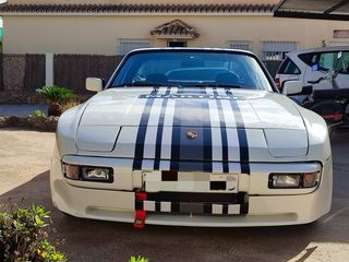 Porsche 924S Martini 944 look