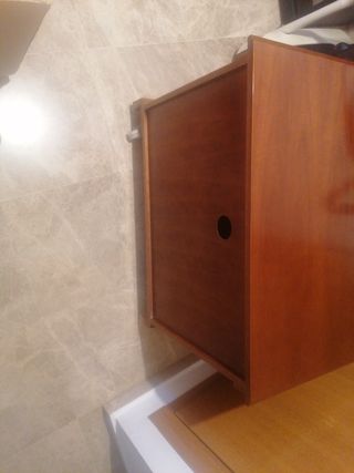 Mueble bajo para televisión