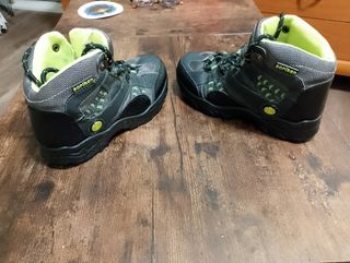 Botas montaña niños N.33